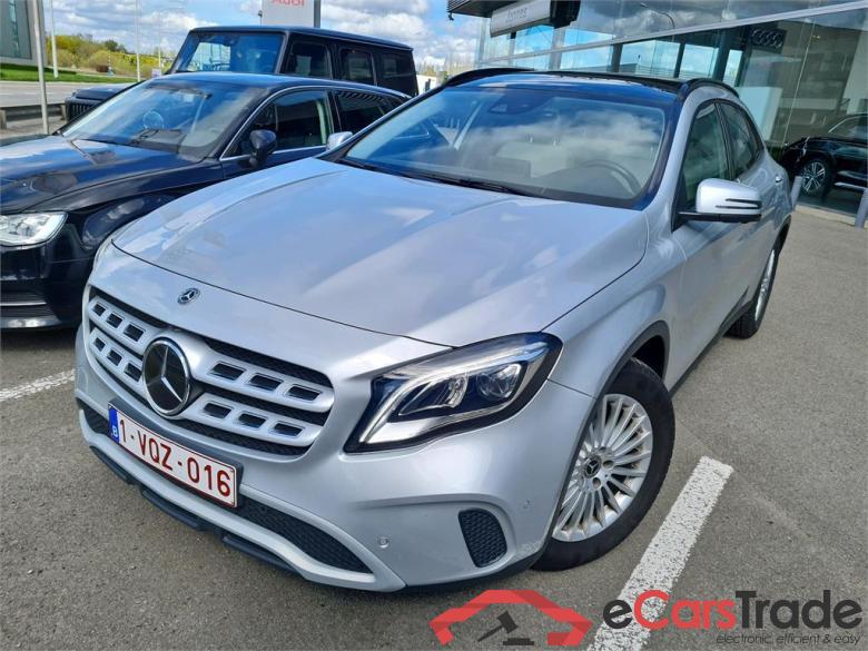 MERCEDES-BENZ CLASSE GLA DIESEL (X156) - 201 GLA 200 d Premium Plus  Style                     Aide a la conduite Plus #1