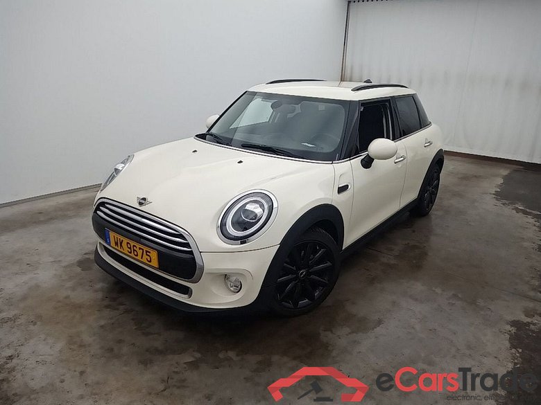 MINI MINI 5 DOORS - 2018 1.5 136 Cooper OPF (EU6d-TEMP) 5d Auto WLTP Co2 145g #1