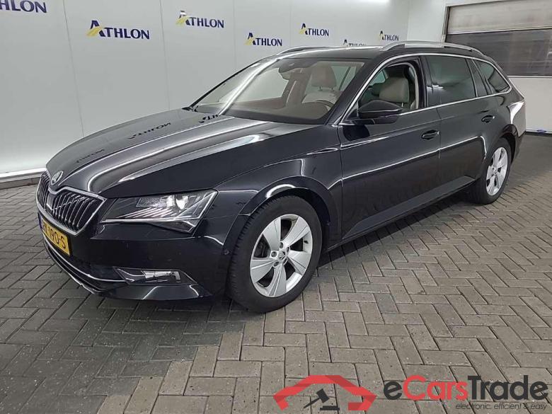 SKODA Superb Combi 1.6 TDI DSG Style Bns 5D 88kW #1