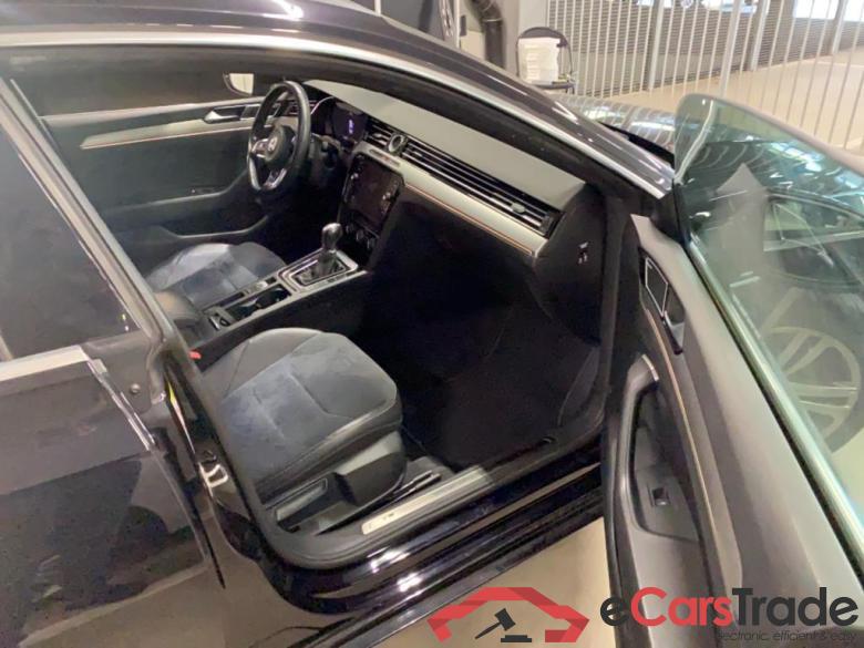 Volkswagen Arteon 2.0 TDi Aut. R-Line Pano DynAudio Virtual LED-Xenon Navi Sport-Leather-Alcantara KeylessGo Klima PDC ... #5