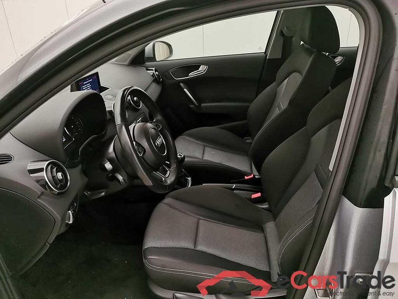 Audi A1 SB 1.4 TDI 90Hp Sport LED-Xenon Navi 1/2 Sport-Leather Klima PDC ... #5