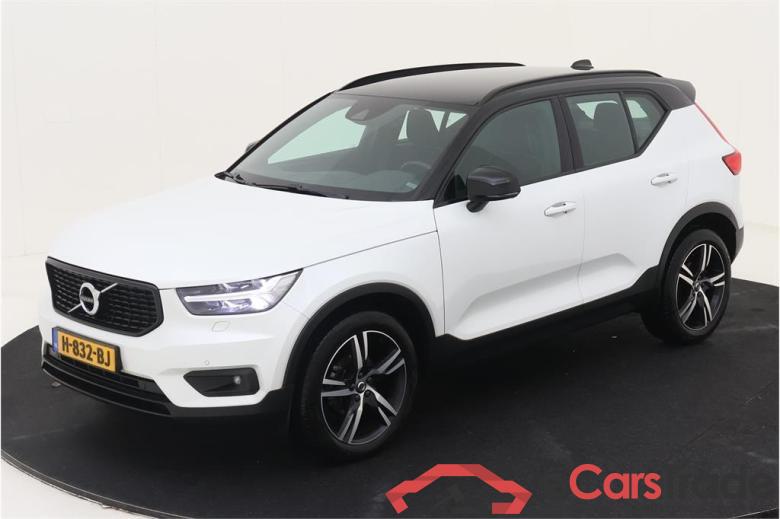 VOLVO XC40 120 kW #1