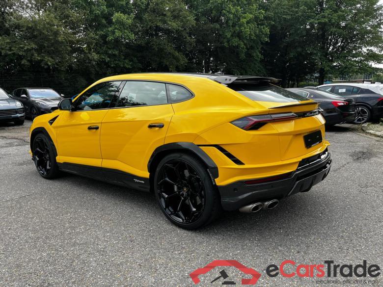 LAMBORGHINI Urus Performate #2