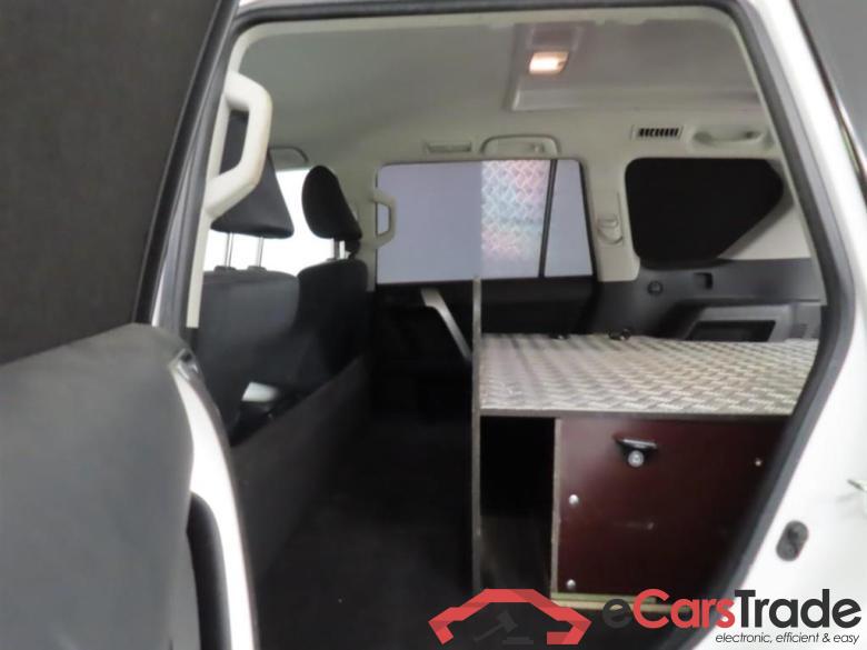 TOYOTA LAND CRUISER 2.8 D-4D Ch HR Bl.V. #6