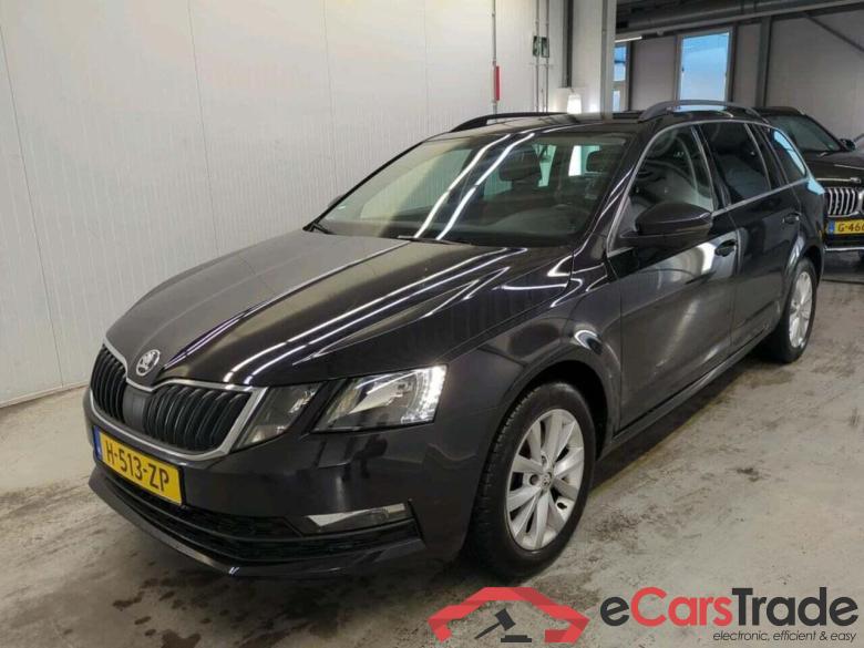 SKODA Octavia Combi 1.5 TSI Greentech Business Edi #1