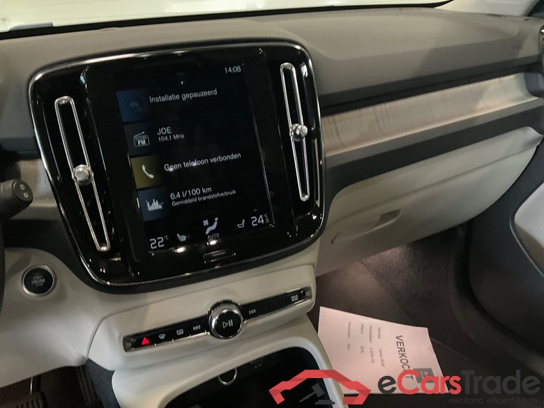 VOLVO XC40 1.5 T3 Inscription #5