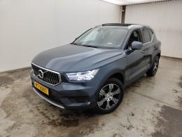 VOLVO XC40 2.0 B5 250hp AWD MHE Inscription Geartronic 5d