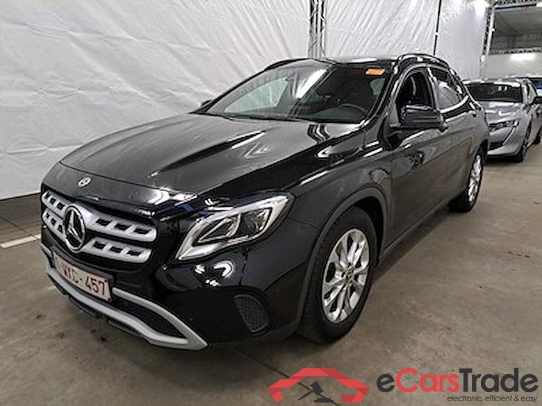 MERCEDES-BENZ CLASSE GLA (X156) - 2017 GLA 180 Business Solution (EU6.2) Plus #1