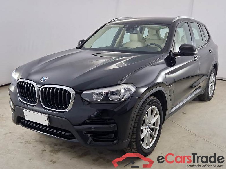 BMW 76 BMW X3 / 2017 / 5P / SUV XDRIVE 30E BUSINESS ADVANTAGE #1