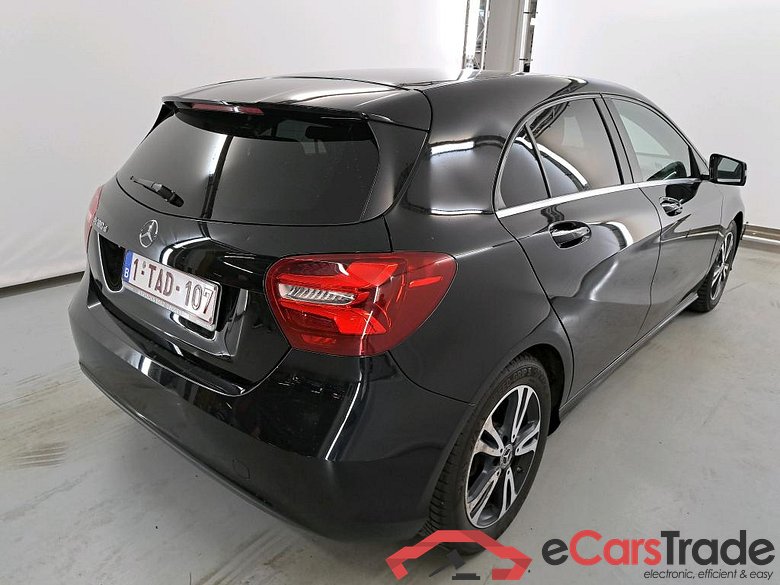 MERCEDES-BENZ CLASSE A DIESEL (W176) - 2015 A 180 d BE Edition #4