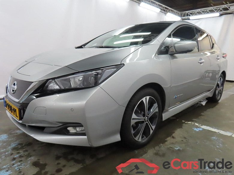 NISSAN LEAF N-Connecta 40 kWh #1