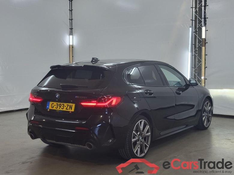 BMW 1-serie M135i xDrive High Executive Edition #4