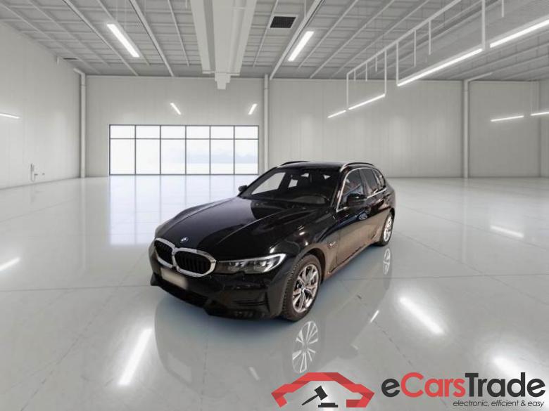 BMW 172 BMW SERIE 3 / 2018 / 5P / STATION WAGON 330E XDRIVE SPORT TOURING AUTO #1