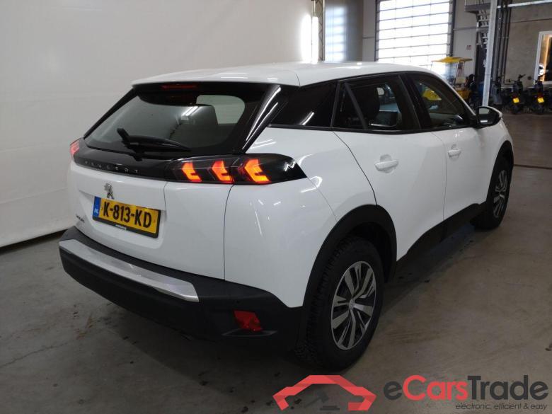 PEUGEOT 2008 1.2 PureTech Blue Lease Active #4
