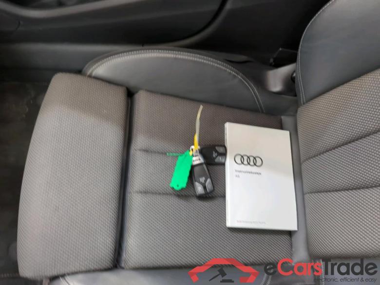 Audi A5 SB FL'20 Audi A5 Sportback 35 TFSI S tronic S Edition Competition 5d #4