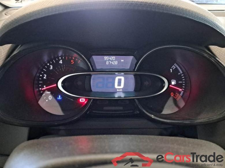 Renault 111 RENAULT CLIO / 2016 / 5P / BERLINA VAN ENERGY 1.5 DCI 75 #4