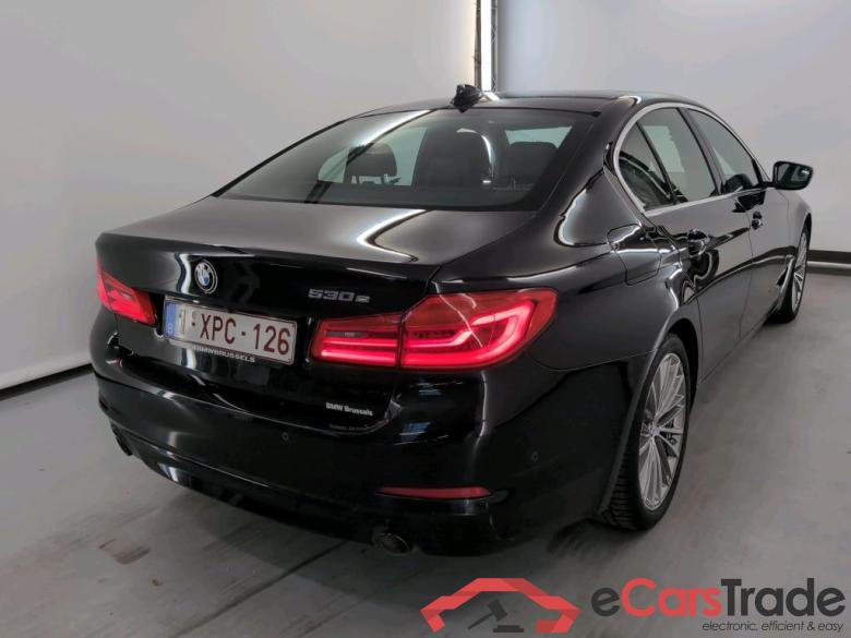 BMW 5 - 2017 530eA PHEV Performance OPF Business  Sport Line Driving Assistant #4