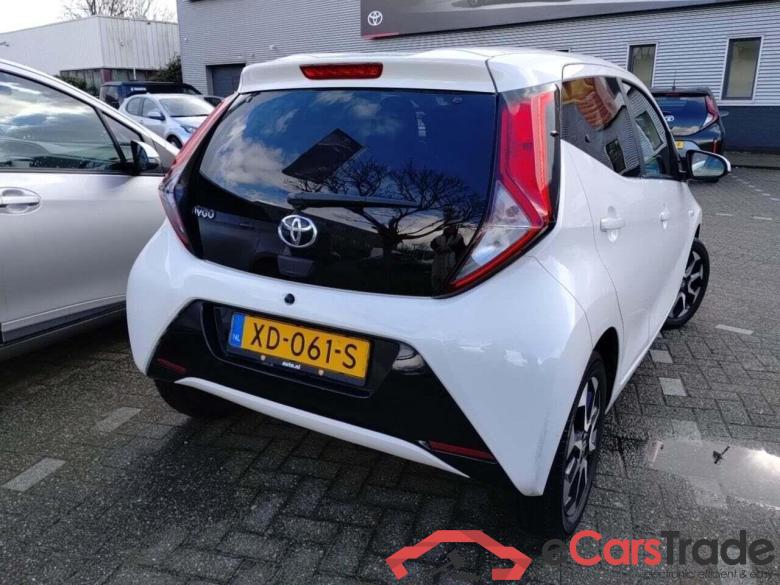 TOYOTA Aygo 1.0 VVT-i x-joy #4