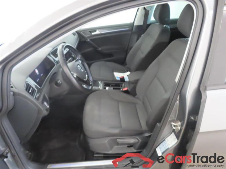 VOLKSWAGEN GOLF e-Golf #5