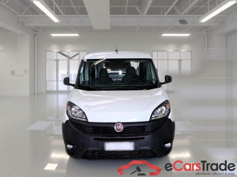 Fiat 48 FIAT DOBLÒ CARGO / 2014 / 4P / VETT. FURGONATA CH1 LOUNGE 1.3 MJET 95CV E6D SeS #6