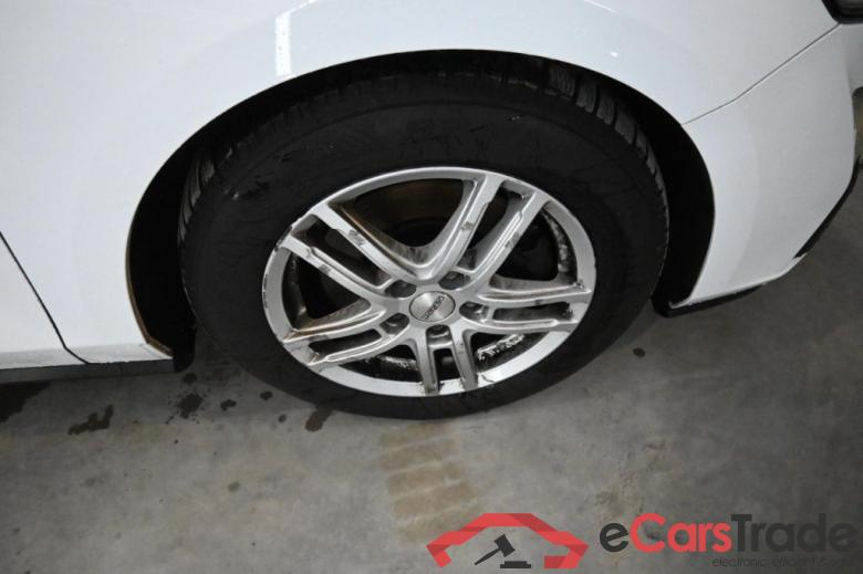 Ford Focus Turnier ´18 Focus Turnier Cool&Connect 1.5 EcoBlue 88KW AT8 E6dT #3