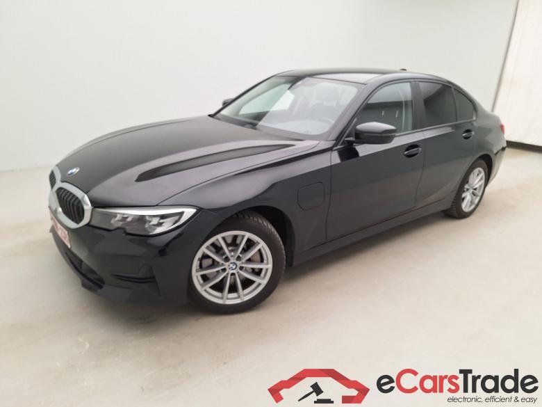 BMW, 3-serie '18, BMW 3 Reeks Berline 330e (215 kW) 4d #1