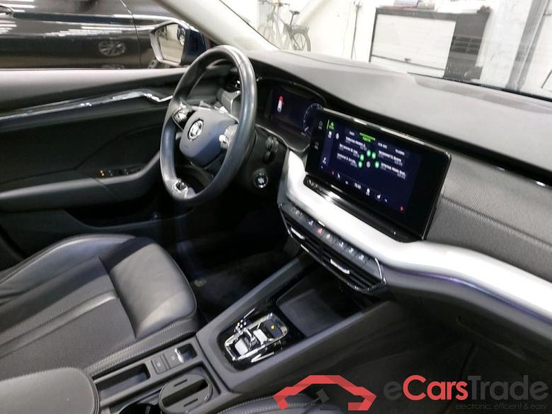 SKODA - SKO OCTAVIA COMBI CRTDI 150PK DSG7 Style Pack Launch & Head Up & Pano Roof #3