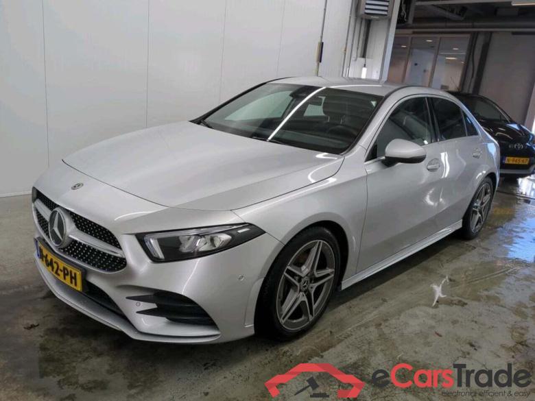 MERCEDES-BENZ A-klasse 200 Bns Sol. AMG #1