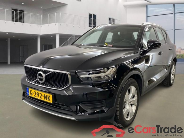 VOLVO XC40 110 kW #1