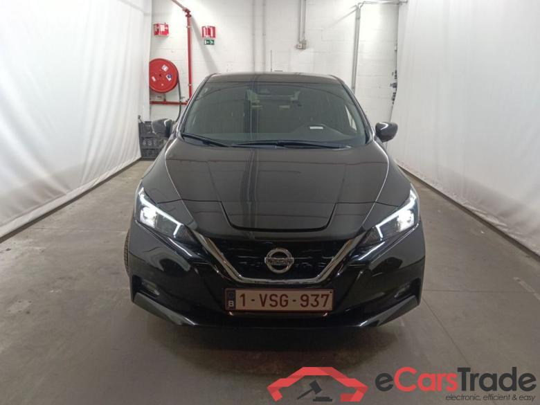 Nissan Leaf N-Connecta 40kWh 5d #1