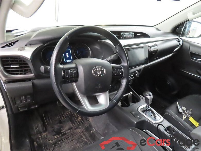 TOYOTA HILUX 2.4 D-4D-F DC Prof. #3