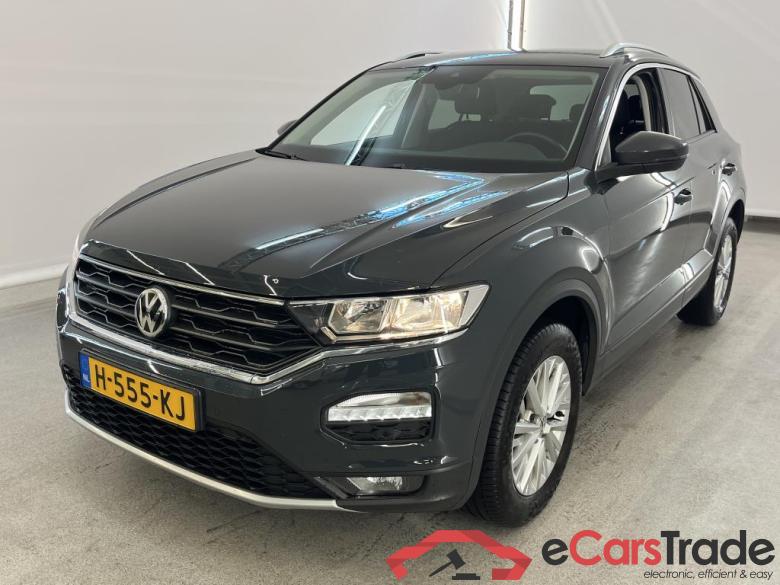 Volkswagen T-Roc '17 Volkswagen T-Roc 1.0 TSI 85kW Style Business 5d #1