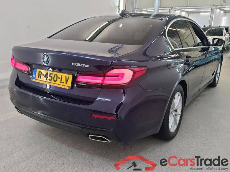 BMW 5 Serie Sedan FL'20 BMW 5 Serie Sedan 530e Business Edition Plus 4d #2