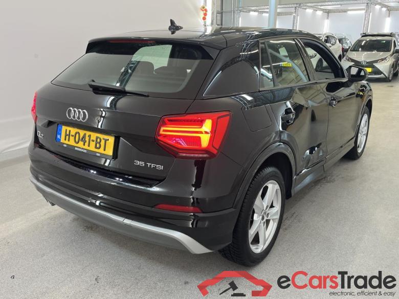Audi Q2 Audi Q2 35 TFSI S tronic S edition 5d #2