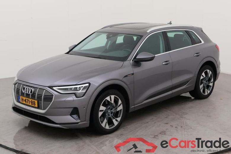 AUDI e-tron  #1