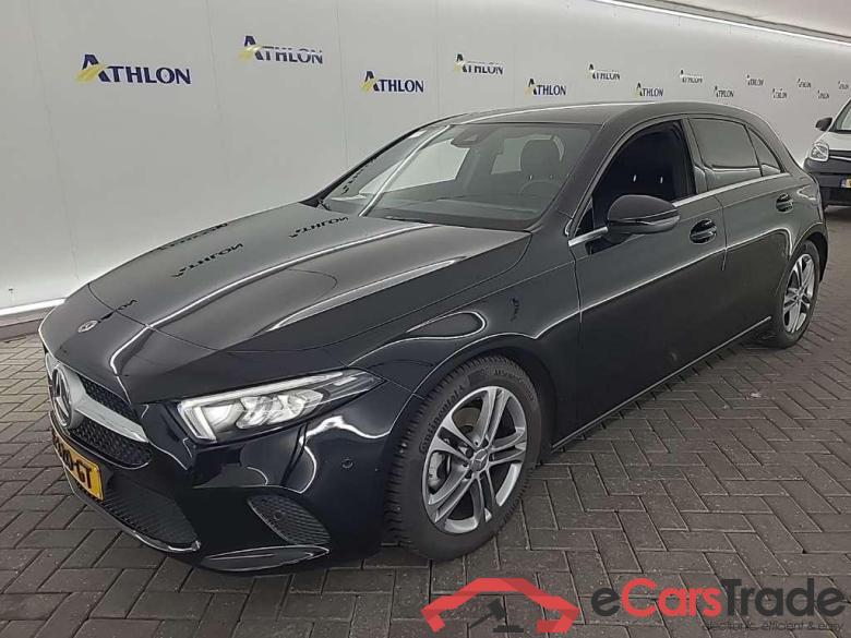 MERCEDES-BENZ A-klasse A 180 7G-DCT Business Solution 5D 100kW #1