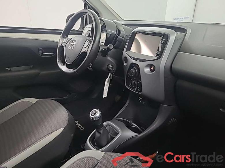 TOYOTA Aygo 1.0 VVT-i x-play limited 5D 53kW uitlopend #6