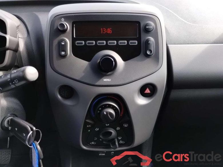 PEUGEOT 108 1.0 e-VTi Active #6