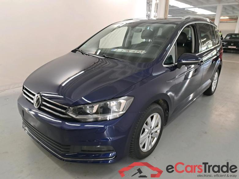 VOLKSWAGEN Touran 1.6 TDi SCR Highline DSG (EU6.2) STOCK Business Wintermodule #1