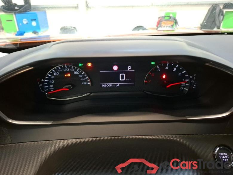 Peugeot BLUEHDI 130 S&S EAT8 ALLURE 2008 Allure 1.5 HDi 130CV BVA8 E6d #6