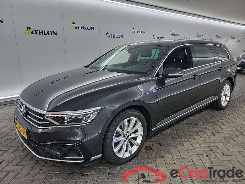 VOLKSWAGEN Passat Variant 1.4 TSI PHEV 6-DSG GTE Business 5D 160kW #1