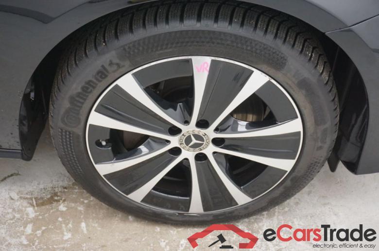 Mercedes E-Class Wagon ´16 E -Klasse T-Modell E 300 e (213.253)Avantgarde 2.0 235KW AT9 E6d #1