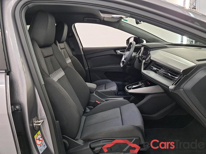 Audi Q4 e-tron '21 BEV Audi Q4 e-tron 40 e-tron Advanced Edition 5d #3