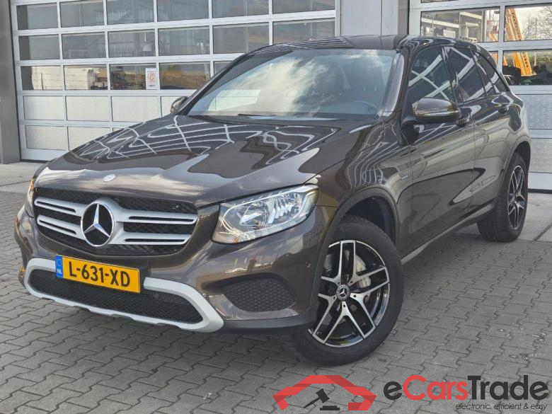 MERCEDES-BENZ GLC-Klasse 350e 4MATIC Business Solution AMG