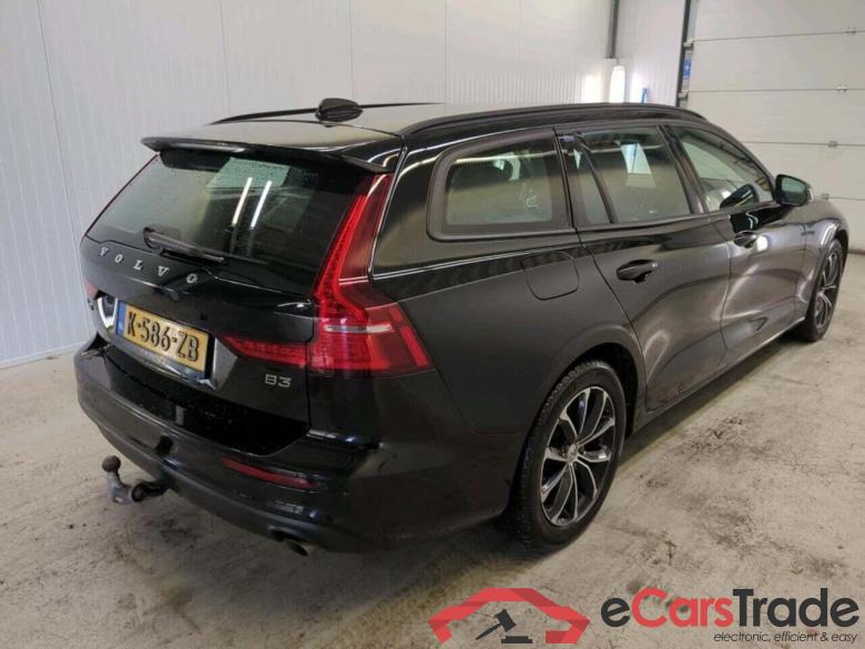 VOLVO V60 2.0 B3 Mom. Adv. #2