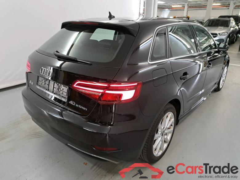 AUDI A3 SPORTBACK - 2017 40 TFSI e-tron PHEV S tronic (EU6d-TEMP) Platinum #4