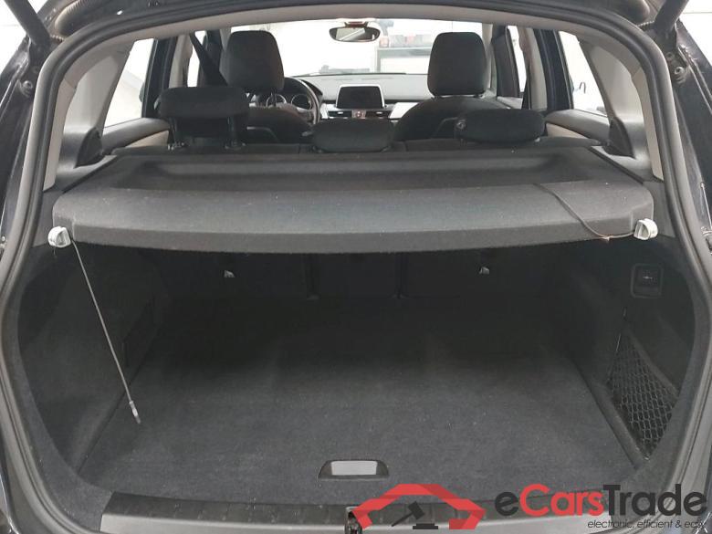 BMW 216d Active Tourer Advantage Aut. Navi KeylessGo Klima PDC ... #6
