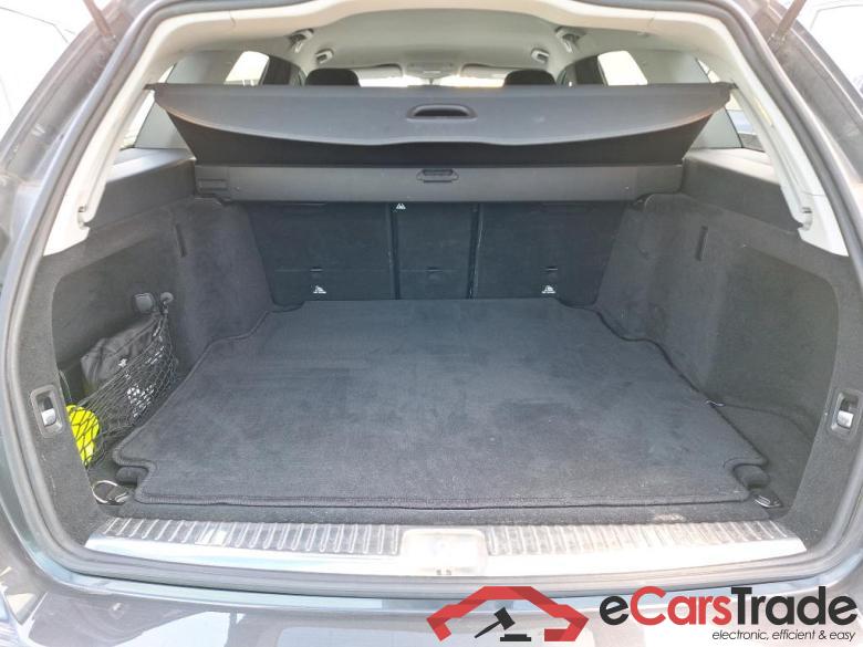 Mercedes C 180d Aut. LED-Xenon Navi Sport-Seats KeylessGo Klima PDC ... #6