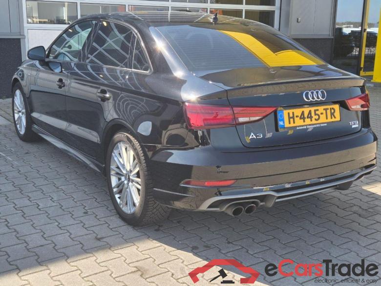AUDI A3 Limousine 1.4 TFSI CoD Sport S Line Edition #3