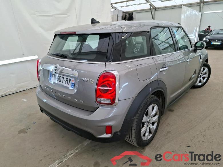 Mini Cooper SE ALL4 Busi Design 136+88ch BVA6 MINI Countryman / 2016 / 5P / Crossover Cooper SE ALL4 Busi Design 136+88ch BVA6 #3
